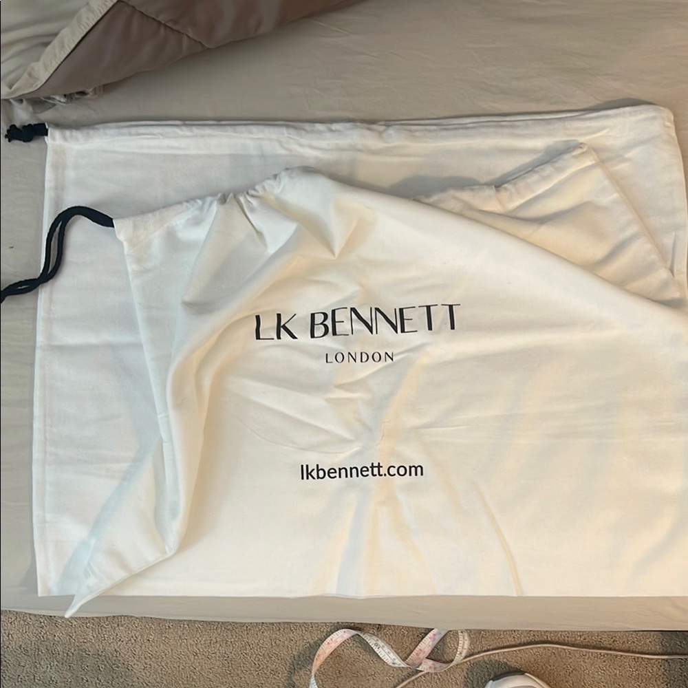 1 BK Bennett London Large Dust Bag New